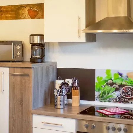 Cosy With Terrace And Garden Access In A Quiet Wooded Area *